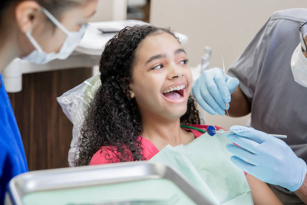 Best Emergency Dental Services for Seniors in Riverside, IL