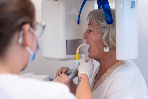 Best Pediatric Emergency Dentist in Riverside, IL
