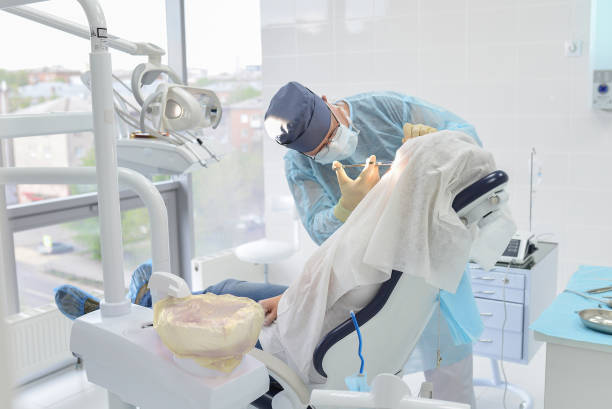 Best Emergency Root Canal Treatment in Riverside, IL